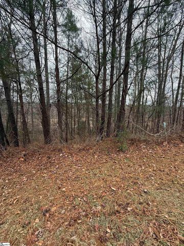 208 Wedge Way, Travelers Rest, SC 29690