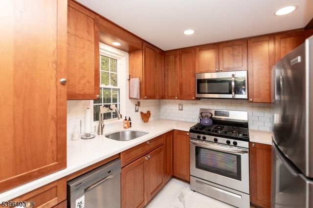 156 Osprey, Allamuchy Twp., NJ 07840