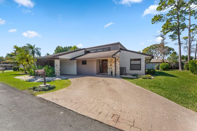 7811 Beechfern Circle 26, Tamarac, FL 33321