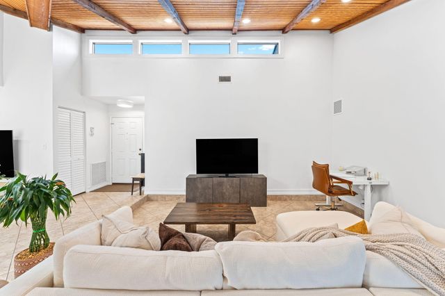 7811 Beechfern Circle 26, Tamarac, FL 33321