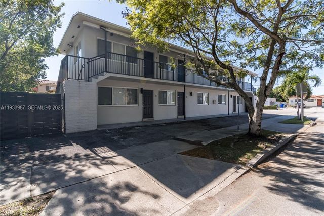 2190 SW 14th Ter 1, Miami, FL 33145