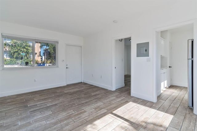 2190 SW 14th Ter 1, Miami, FL 33145