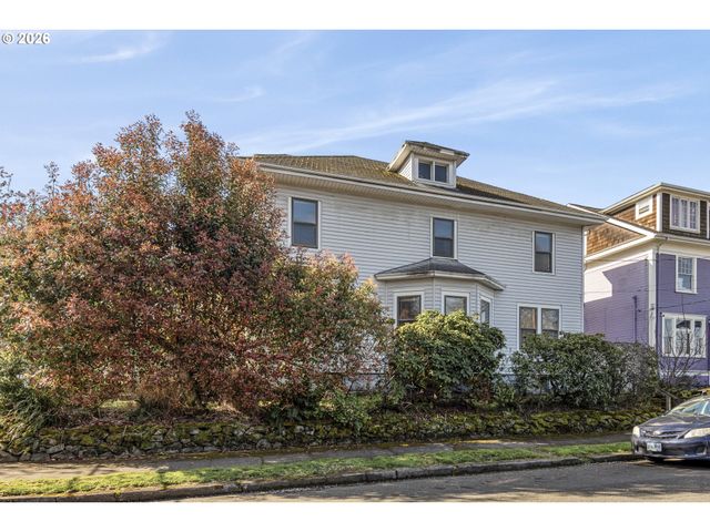 1903 Se 12TH Ave, Portland, OR 97214