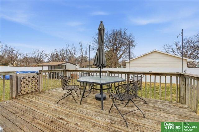 700 W R Street, Lincoln, NE 68528