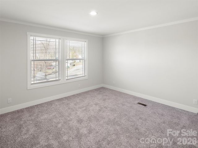 502 Hutch Mountain Road, Fletcher, NC 28732