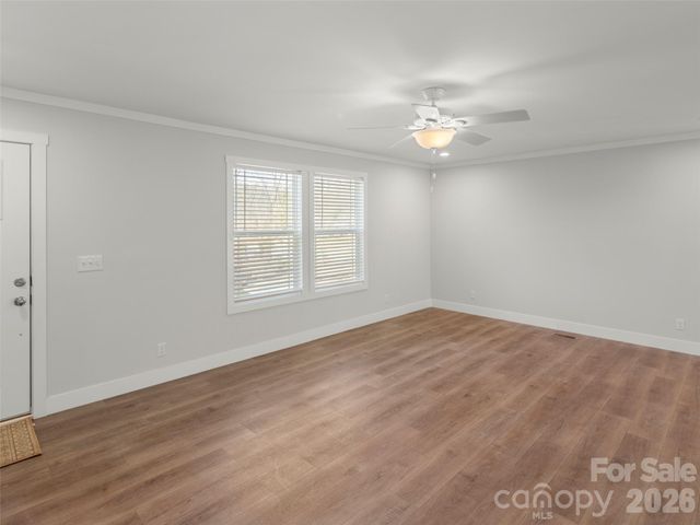 502 Hutch Mountain Road, Fletcher, NC 28732