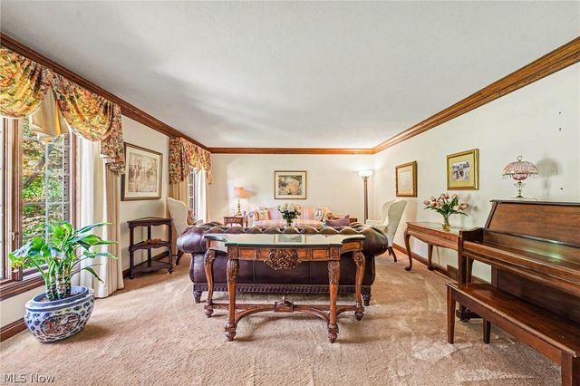 33328 Allenbury Drive, Solon, OH 44139