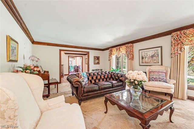 33328 Allenbury Drive, Solon, OH 44139