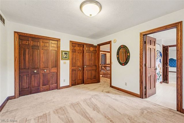 33328 Allenbury Drive, Solon, OH 44139