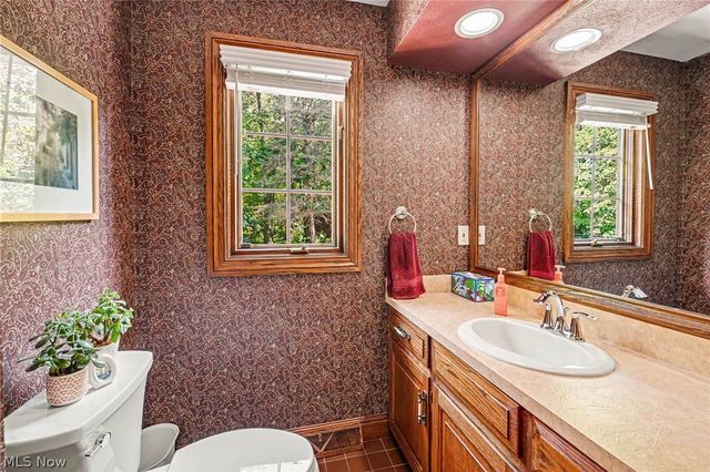 33328 Allenbury Drive, Solon, OH 44139