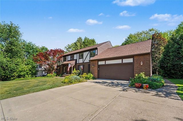 33328 Allenbury Drive, Solon, OH 44139