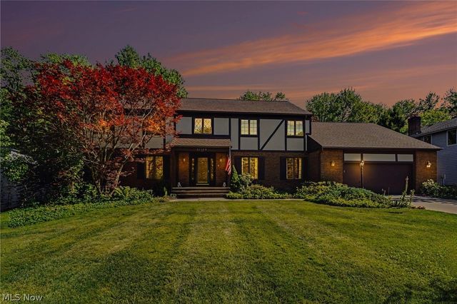 33328 Allenbury Drive, Solon, OH 44139