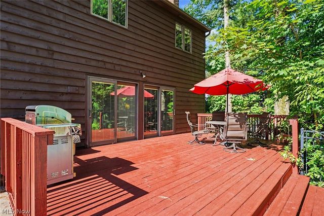 33328 Allenbury Drive, Solon, OH 44139