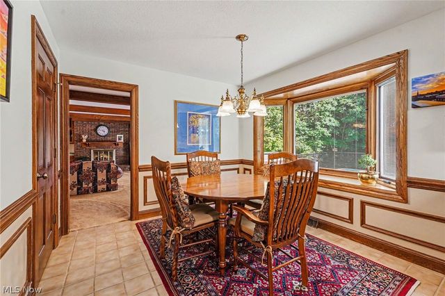 33328 Allenbury Drive, Solon, OH 44139