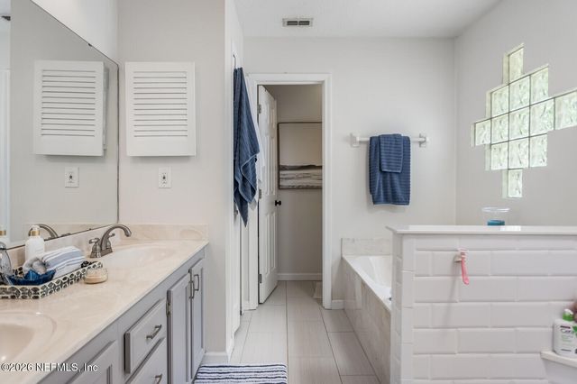 244 CLOVER Court, St. Johns, FL 32259