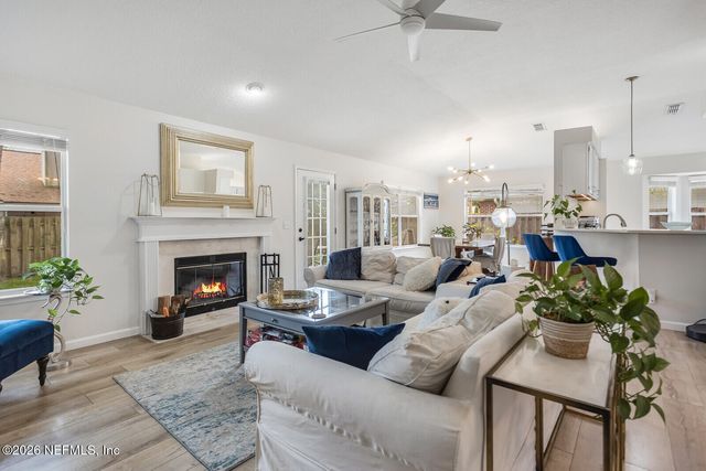 244 CLOVER Court, St. Johns, FL 32259