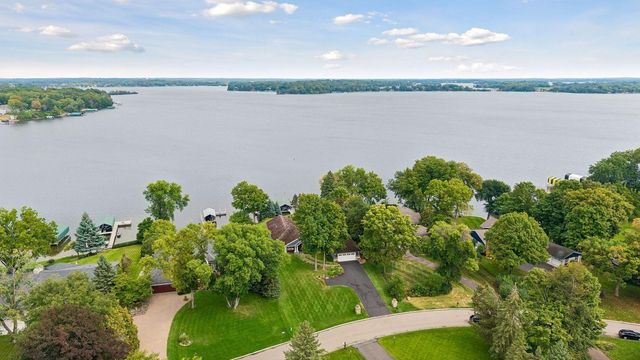 5940 Loring Drive, Minnetrista, MN 55364