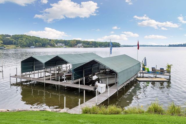 5940 Loring Drive, Minnetrista, MN 55364