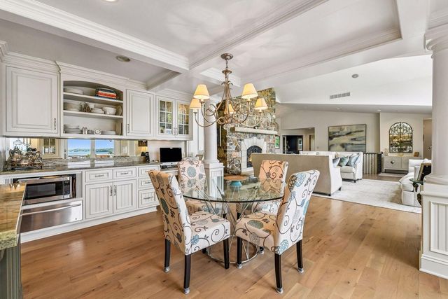5940 Loring Drive, Minnetrista, MN 55364
