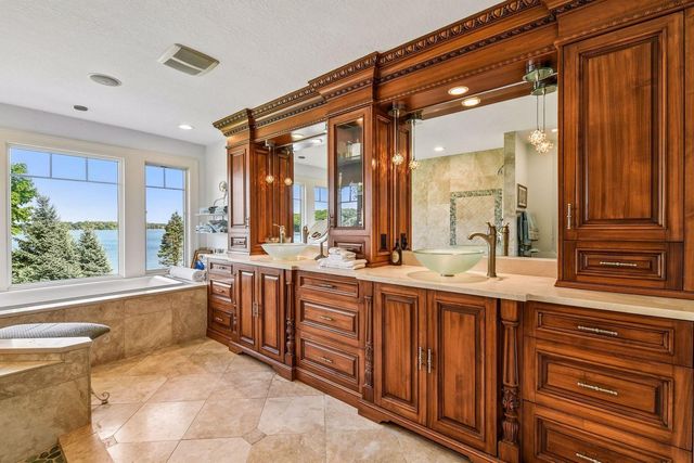 5940 Loring Drive, Minnetrista, MN 55364