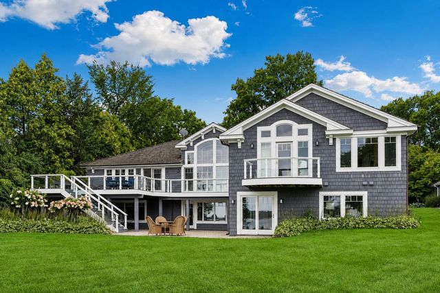5940 Loring Drive, Minnetrista, MN 55364
