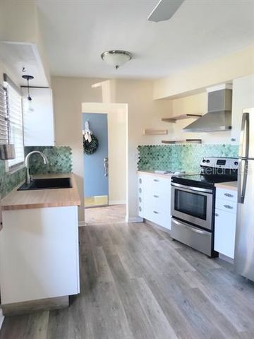 6764 297TH AVENUE N, Clearwater, FL 33761