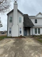 4500 Renwood CTS, Virginia Beach, VA 23462