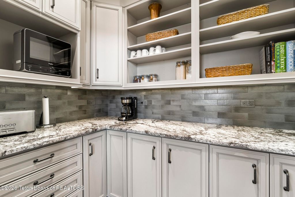 735 UPPER REDMOND Road, Jackson, WY 83001 photo 15