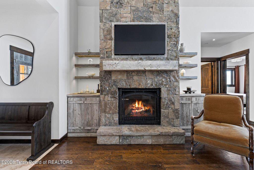 735 UPPER REDMOND Road, Jackson, WY 83001 photo 17