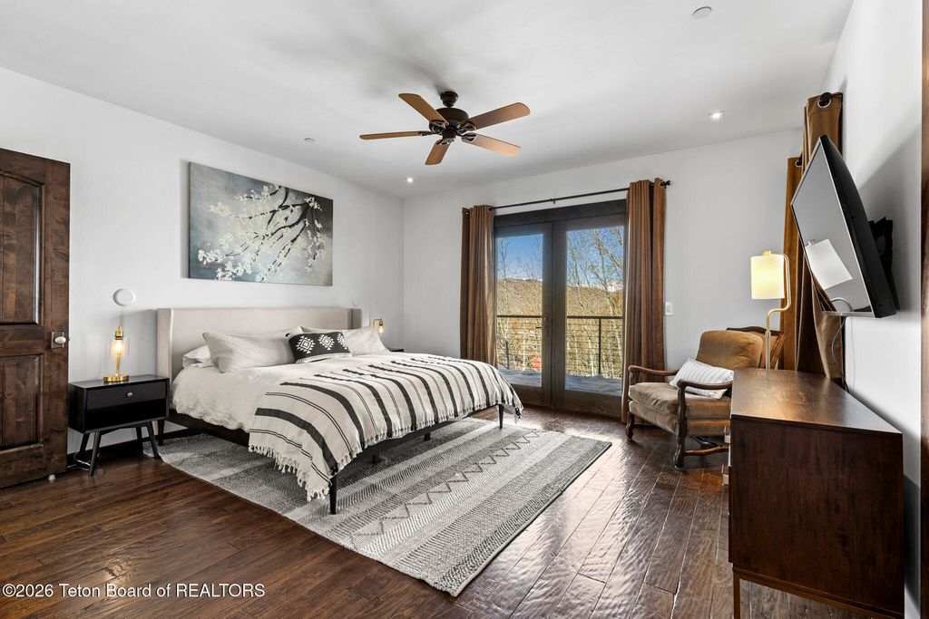 735 UPPER REDMOND Road, Jackson, WY 83001 photo 19