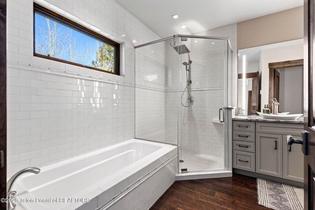 735 UPPER REDMOND Road, Jackson, WY 83001 photo 21