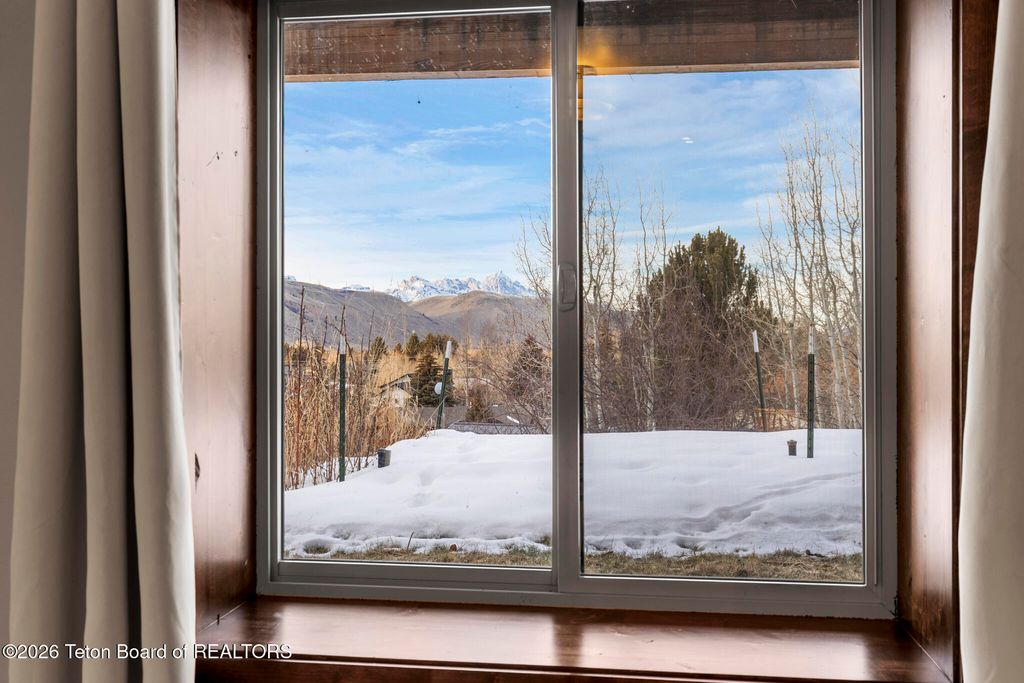 735 UPPER REDMOND Road, Jackson, WY 83001 photo 37