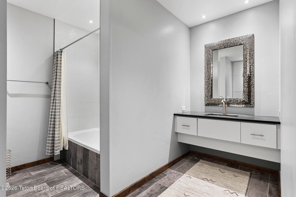 735 UPPER REDMOND Road, Jackson, WY 83001 photo 39