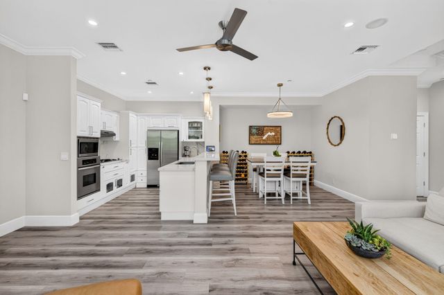 500 NE 17TH Avenue, Fort Lauderdale, FL 33301