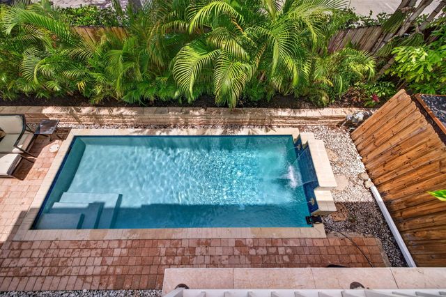 500 NE 17TH Avenue, Fort Lauderdale, FL 33301
