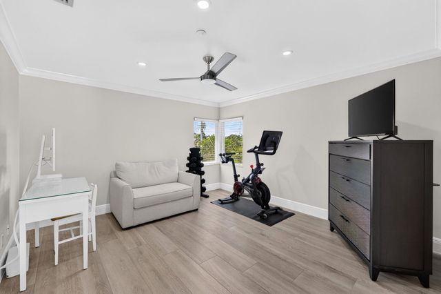 500 NE 17TH Avenue, Fort Lauderdale, FL 33301