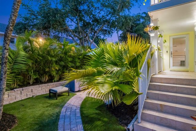 500 NE 17TH Avenue, Fort Lauderdale, FL 33301