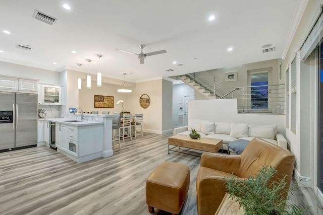 500 NE 17TH Avenue, Fort Lauderdale, FL 33301