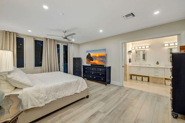500 NE 17TH Avenue, Fort Lauderdale, FL 33301