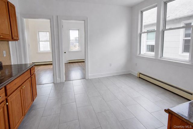 111-10 14th Avenue 2, College Point, NY 11356