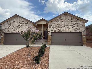 9224 Groff Lndg Unit 2, Converse, TX 78109