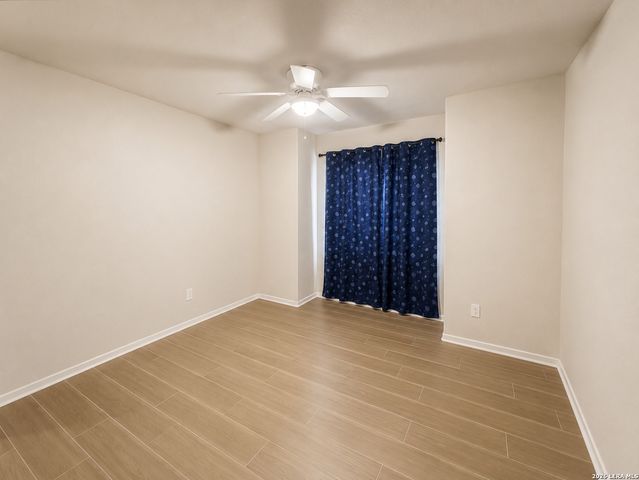 8835 Laguna Rio, San Antonio, TX 78251