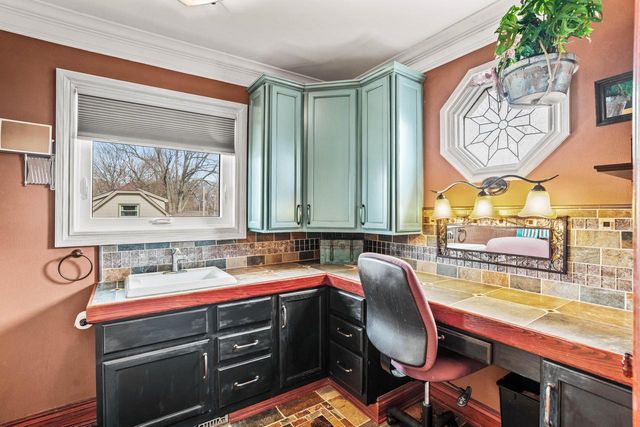 8508 Fox River ROAD, Waterford, WI 53185