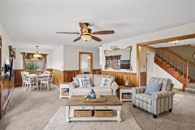 8508 Fox River ROAD, Waterford, WI 53185