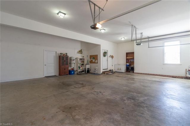 441 Mashie Drive, Summerfield, NC 27358