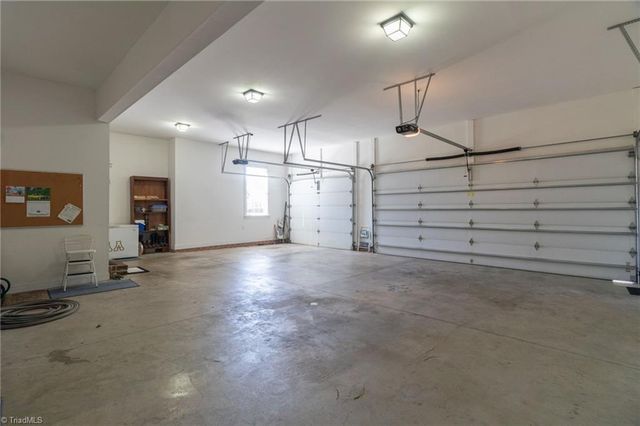 441 Mashie Drive, Summerfield, NC 27358