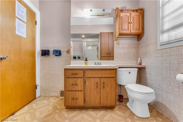 19720 Pasnow Avenue, Euclid, OH 44119