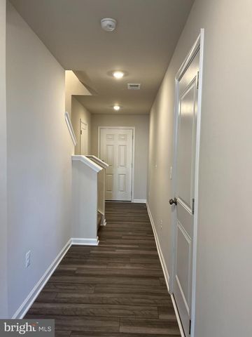 121 CANNING RD, Inwood, WV 25428