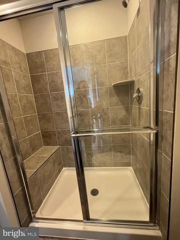 121 CANNING RD, Inwood, WV 25428