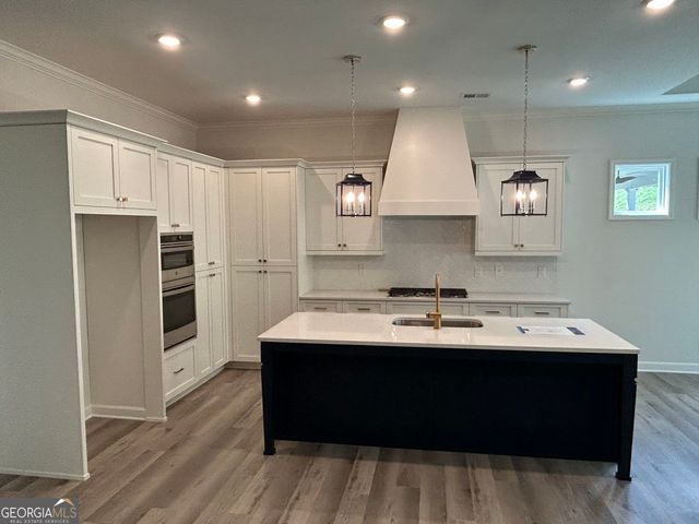 1553 Assembly Circle, Gainesville, GA 30501